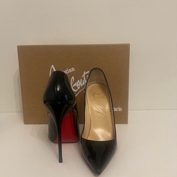❌SOLD❌Christian Louboutin
So Kate 120MM Patent Leather Pumps - Picture 6 of 13